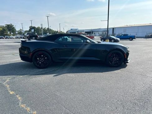Used 2023 Chevrolet Camaro SS w/ Redline Edition RWD image 5
