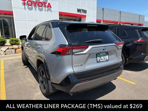 Used 2021 Toyota RAV4 XSE w/ XSE Grade Weather Package AWD/4WD image 6