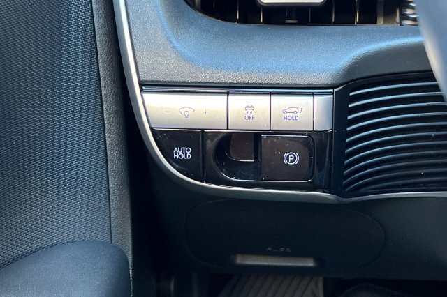 Certified 2024 Hyundai Ioniq 5 SEL RWD image 34