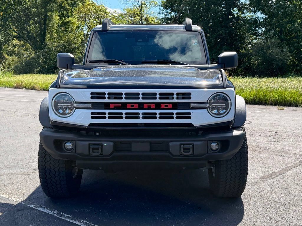 Used 2025 Ford Bronco Heritage Edition AWD/4WD image 2
