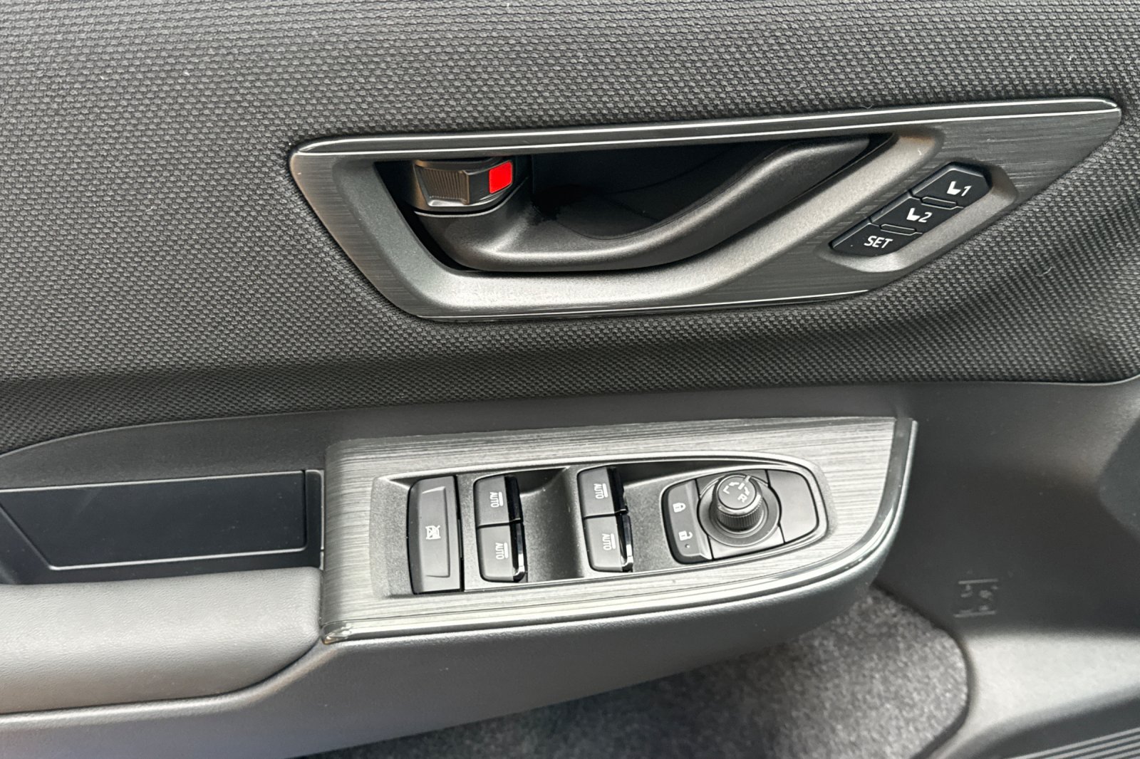 New 2026 Subaru Outback Limited AWD/4WD image 11