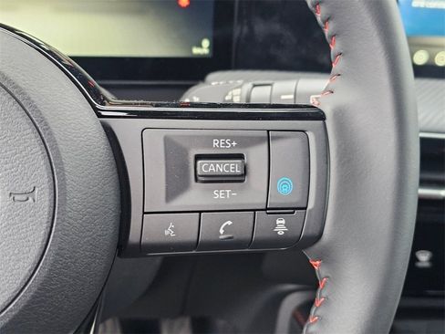 New 2026 Nissan Kicks SR w/ Cold Weather Package image 32