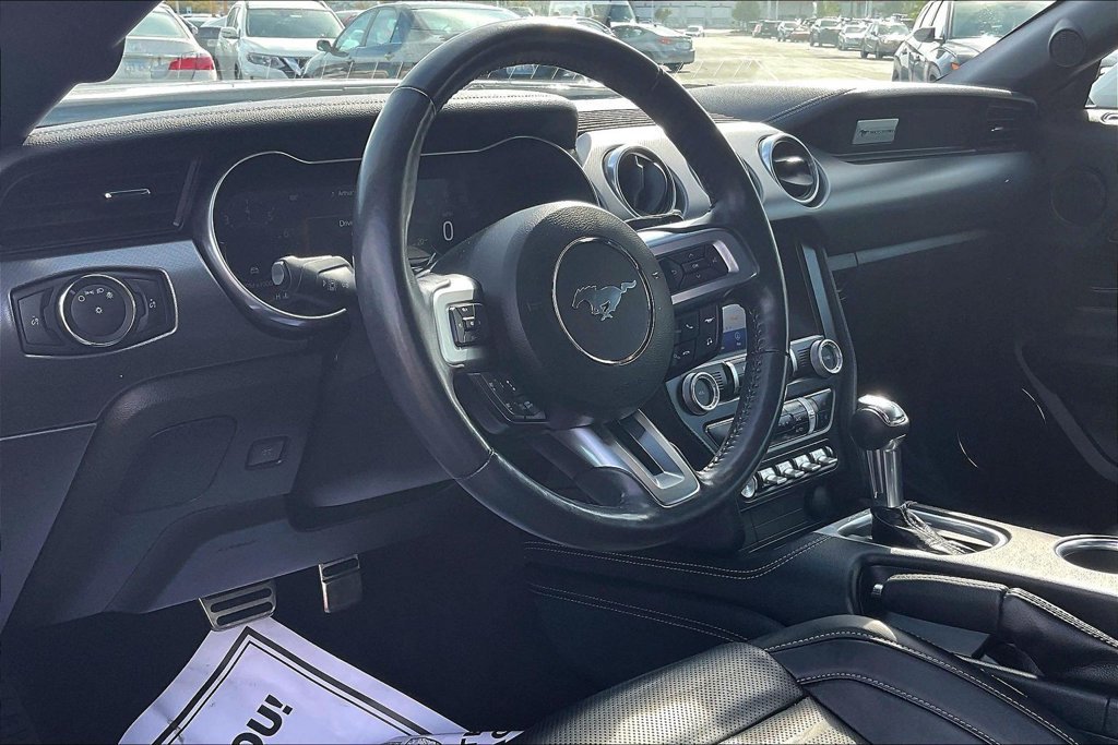 Used 2022 Ford Mustang Premium RWD image 18
