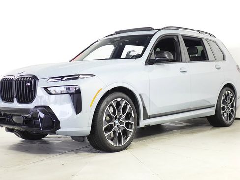 Used 2024 BMW X7 M60i w/ M Sport Professional Package image 2