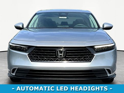 Used 2023 Honda Accord EX image 2