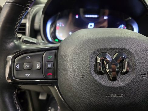 Used 2023 RAM 2500 Limited image 24