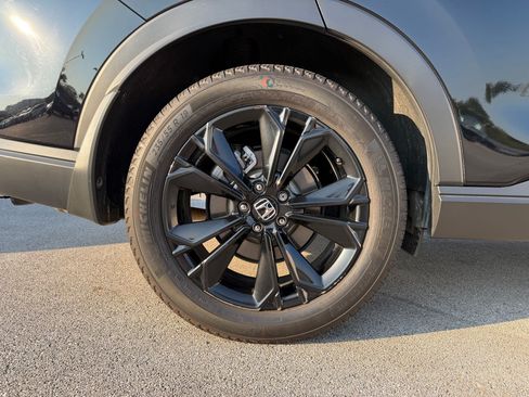 Used 2024 Honda CR-V Sport Touring image 9
