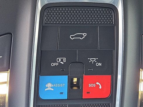 New 2025 Jeep Grand Cherokee Altitude AWD/4WD image 19