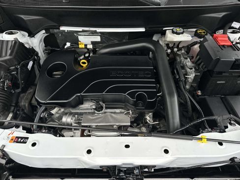 Certified 2026 Chevrolet Equinox LT w/ Convenience Package II image 10