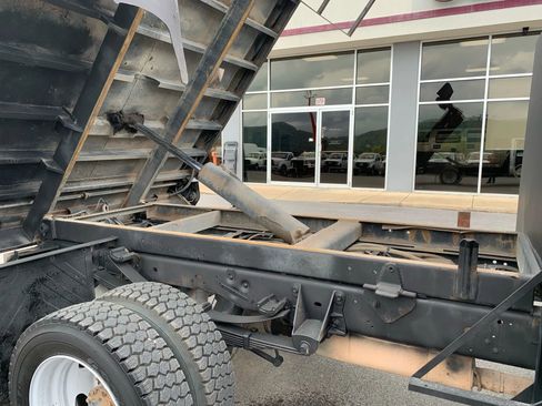 Used 2012 Ford F450 XL w/ PWR Equipment Group image 24