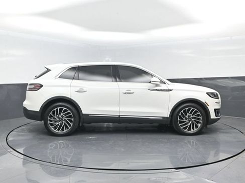 Used 2020 Lincoln Nautilus Reserve AWD/4WD image 3