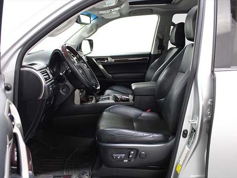 Used 2019 Lexus GX 460 Premium AWD/4WD image 11