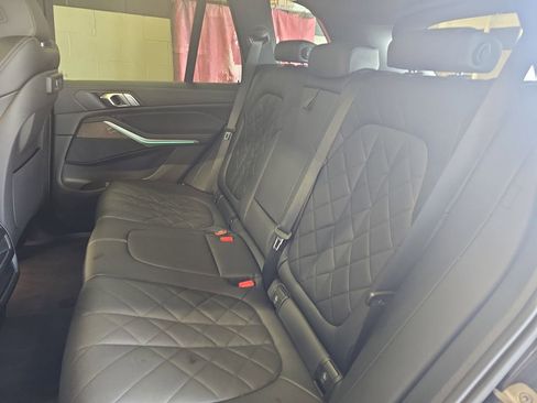 Used 2023 BMW X5 xDrive40i AWD/4WD image 14
