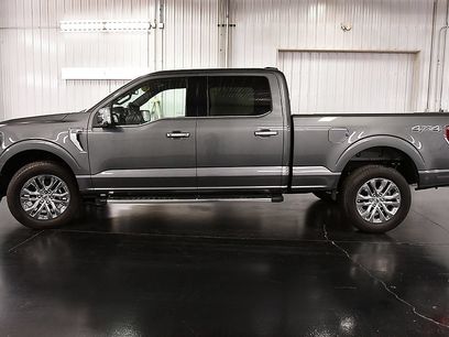 Used 2025 Ford F150 Lariat w/ Equipment Group 501A Mid