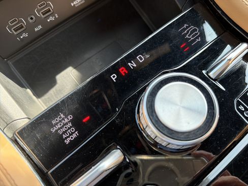 Used 2025 Jeep Grand Cherokee L Summit AWD/4WD image 40