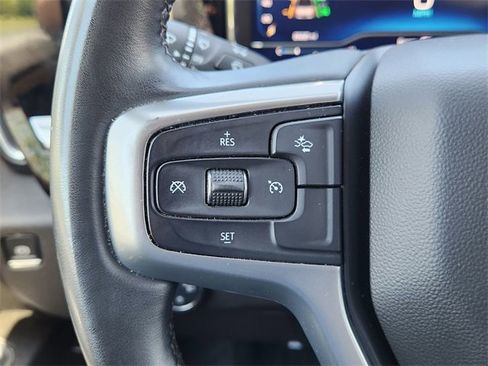 Used 2024 Chevrolet Silverado 2500 LT image 29
