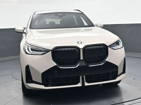 Used 2026 BMW X3 xDrive30i w/ Premium Package AWD/4WD image 11