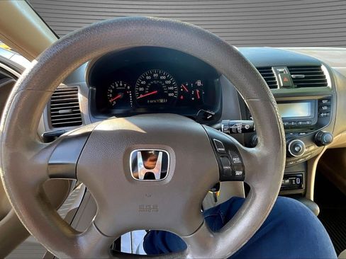 Used 2004 Honda Accord LX image 8