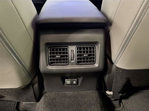 Used 2026 Toyota Camry SE FWD image 23