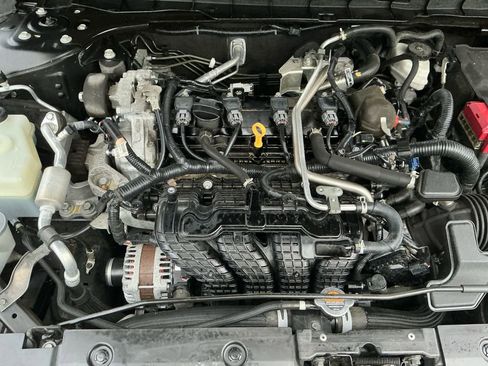 Used 2021 Nissan Altima 2.5 SL FWD image 9