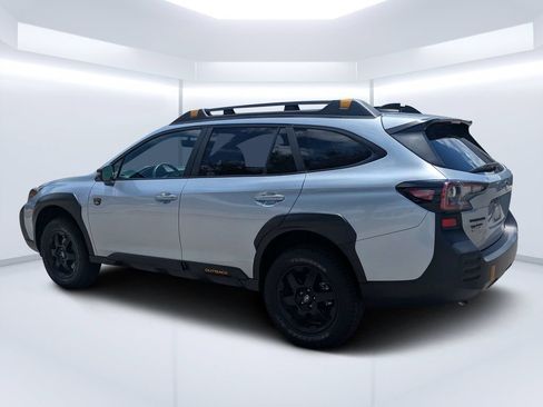 Certified 2024 Subaru Outback Wilderness AWD/4WD image 5