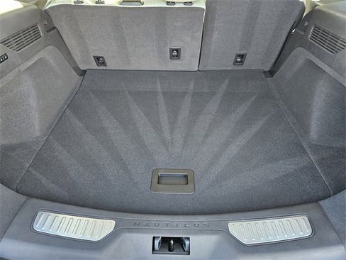 New 2026 Lincoln Nautilus Black Label w/ Jet Appearance Package image 31