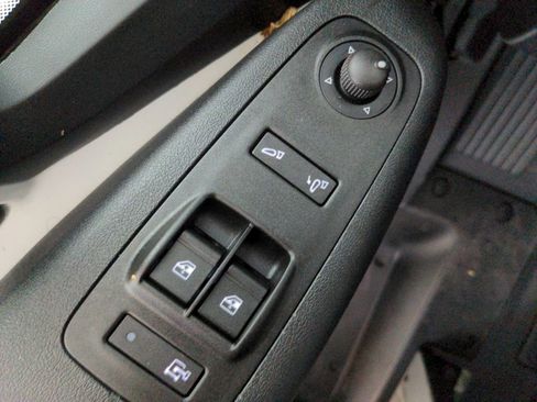 Used 2026 RAM ProMaster 2500 w/ Convenience Group FWD image 19