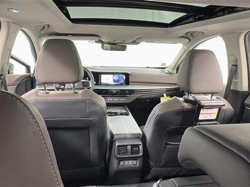 New 2026 Nissan Murano Platinum image 18