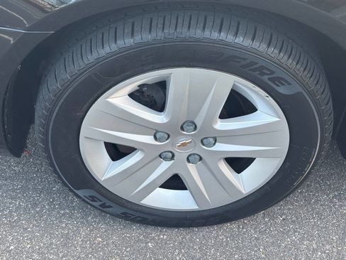 Used 2010 Chevrolet Impala LS image 23