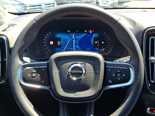 Used 2024 Volvo XC40 B5 Plus w/ Protection Package Premier AWD/4WD image 21