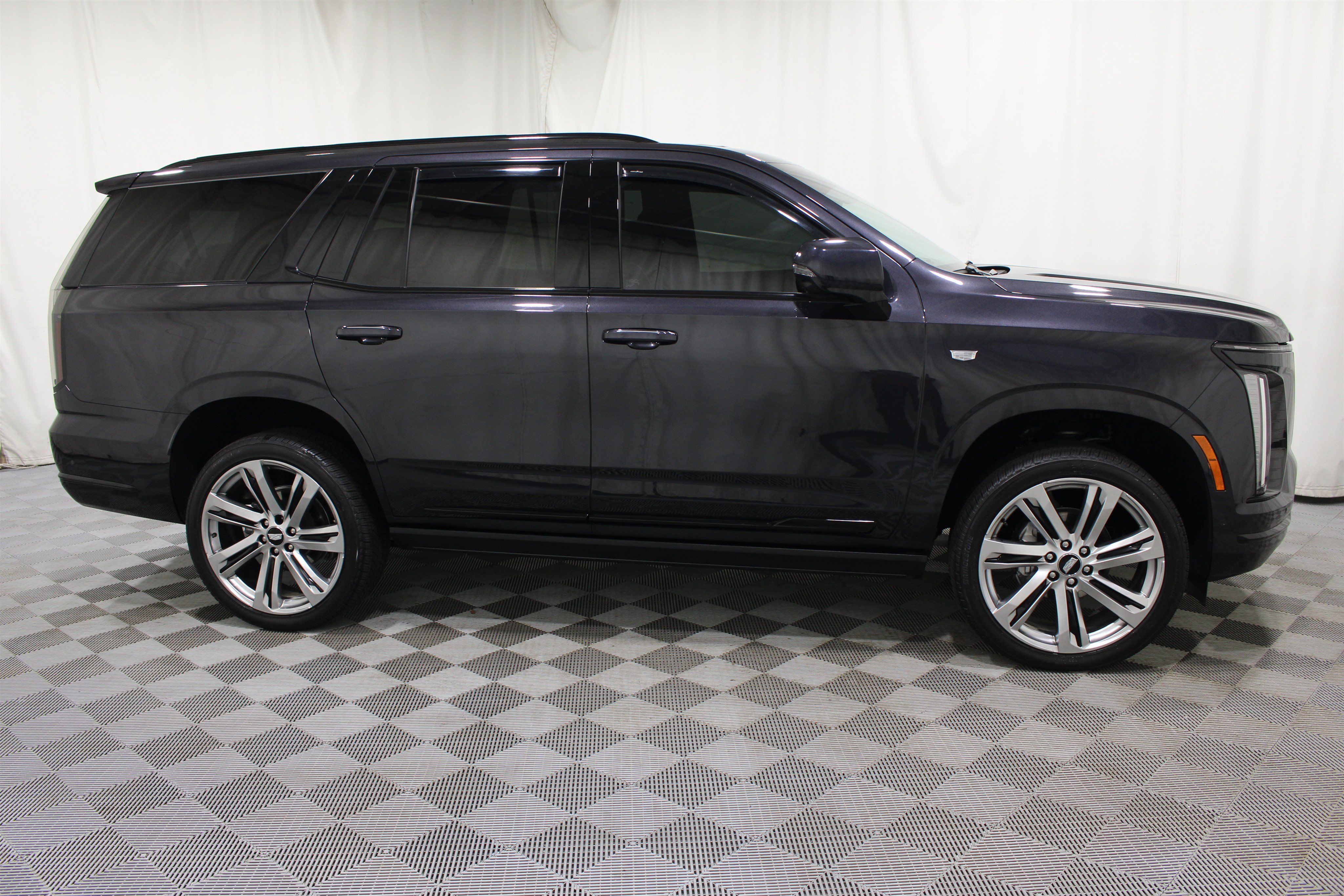 Used 2026 Cadillac Escalade Sport w/ Touring Package AWD/4WD image 33