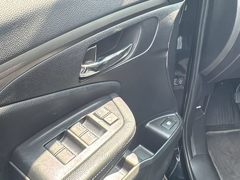 Used 2019 Honda Ridgeline RTL-T image 12