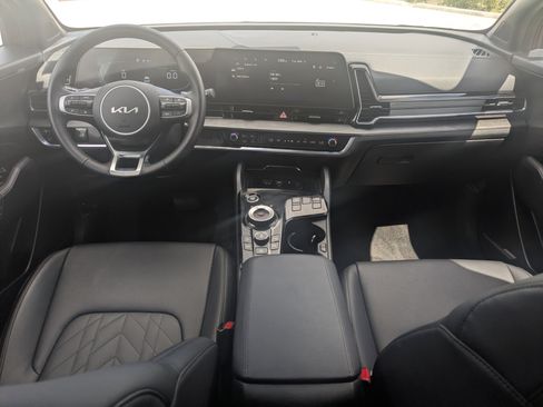 Certified 2025 Kia Sportage X-Line image 22