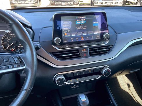 Used 2024 Nissan Altima 2.5 SR image 6