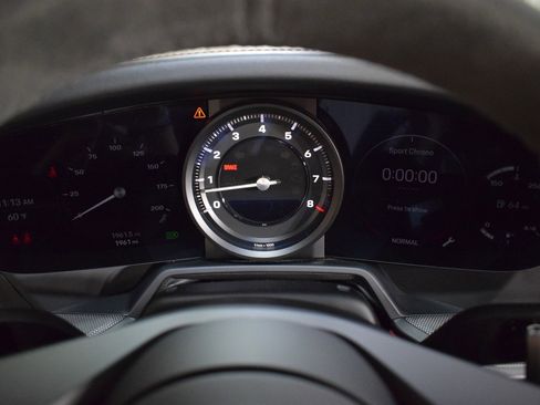 Used 2024 Porsche 911 Carrera 4S image 29