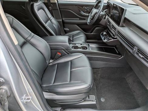 Used 2023 Lincoln Corsair FWD image 23