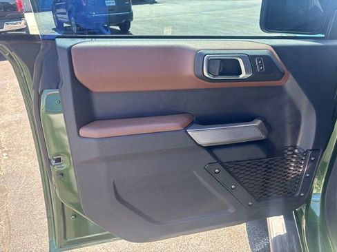 Certified 2023 Ford Bronco Outer Banks w/ Sasquatch Package AWD/4WD image 12