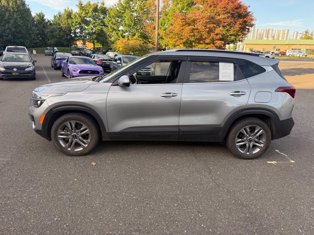 Used 2023 Kia Seltos S AWD/4WD image 4