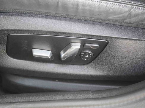 Certified 2023 BMW 530e 530e w/ M Sport Package image 18