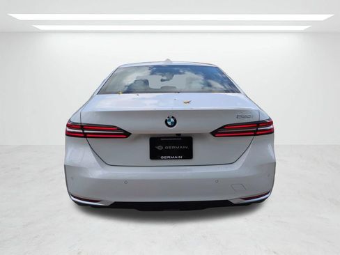 New 2027 BMW 530i RWD image 5