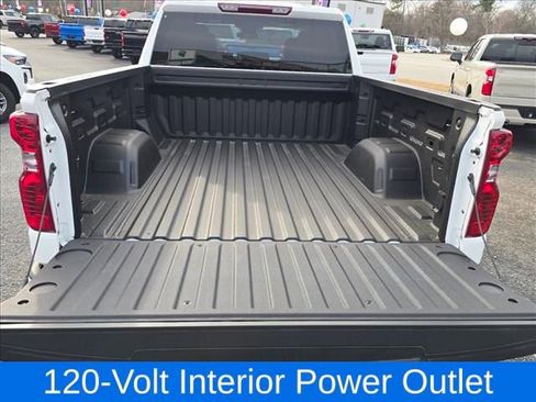 New 2026 Chevrolet Silverado 1500 Custom image 18