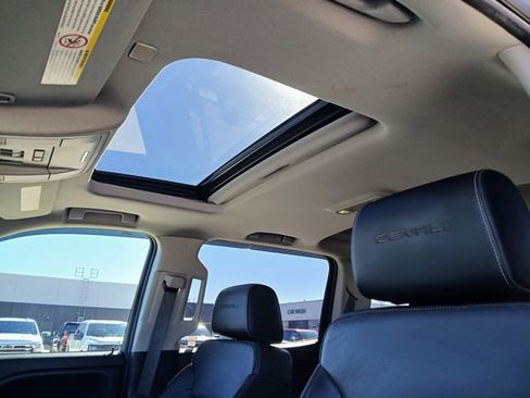 Used 2017 GMC Sierra 3500 Denali w/ Duramax Plus Package image 30