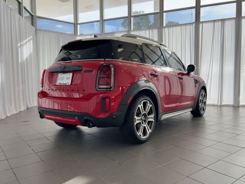 Certified 2024 MINI Cooper Countryman S image 9