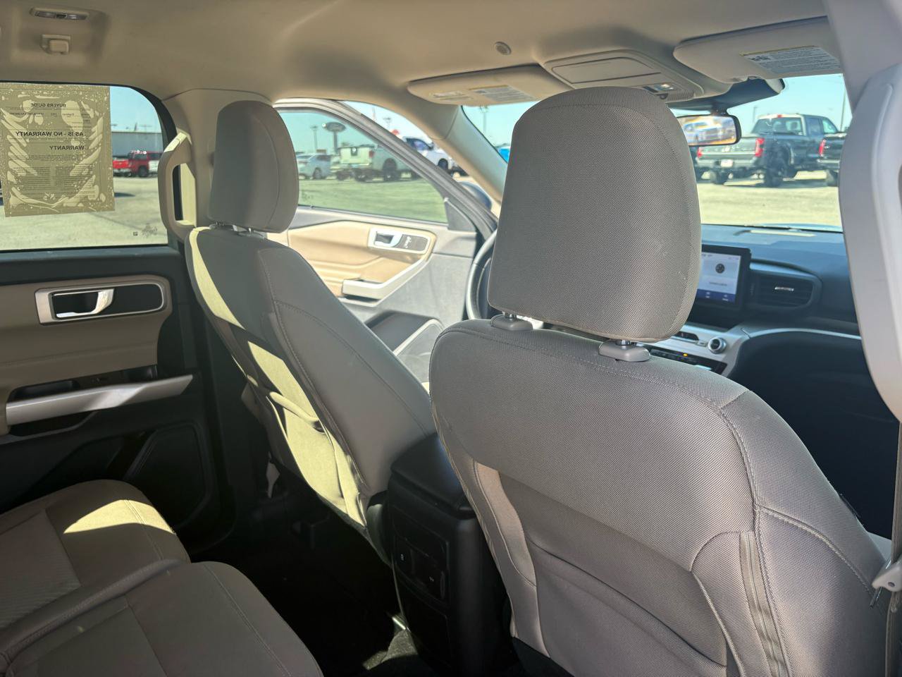 Certified 2022 Ford Explorer XLT RWD image 45