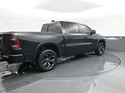 Used 2020 RAM 1500 Limited w/ Black Appearance Package AWD/4WD image 22