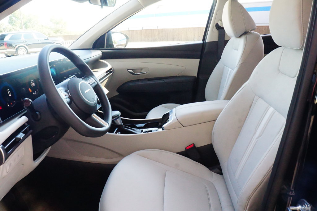 New 2026 Hyundai Tucson SEL w/ Tow & Go Package FWD image 19