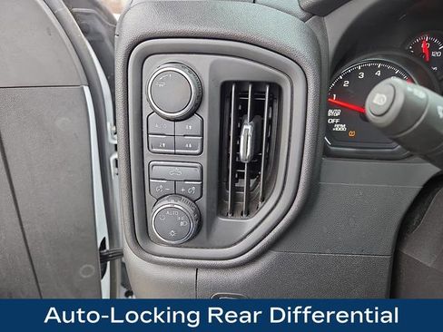 Used 2022 Chevrolet Silverado 1500 Custom Trail Boss w/ LPO, Dark Essentials Package image 25