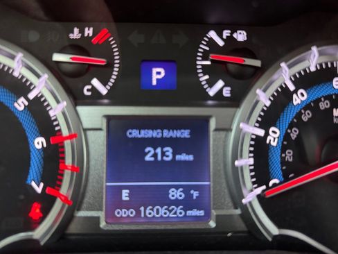 Used 2016 Toyota 4Runner SR5 Premium RWD image 11