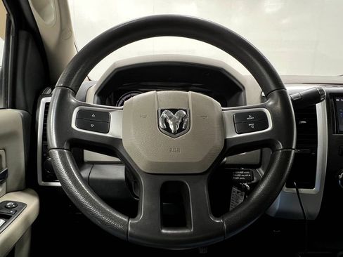Used 2011 RAM 2500 SLT RWD image 20