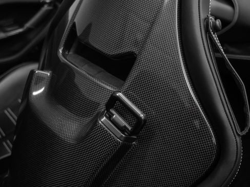 Certified 2021 Ferrari F8 Tributo RWD image 19